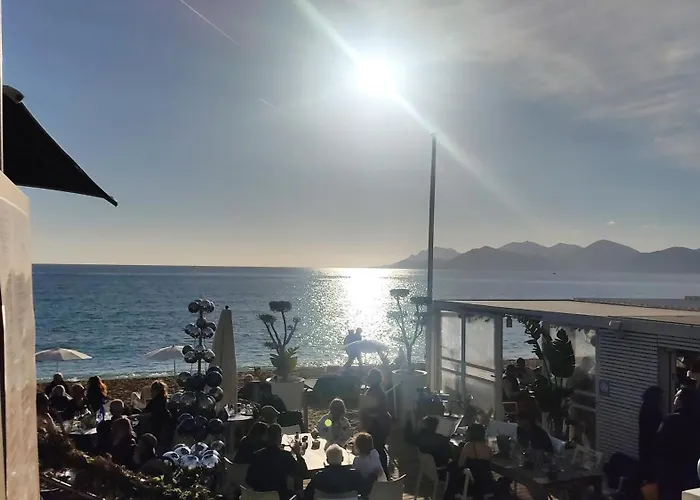 Superbe 3 Pieces Moderne Proche Vieux Port Et Palais Des Festivals A 50 M Des Plages Apartment *